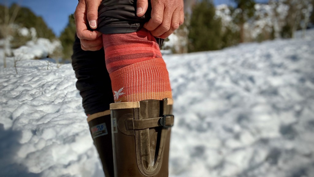 ortovox 185 rock'n'wool short pants for women - these short pants really fill a niche category in terms of their 3/4...