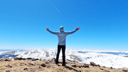 black diamond alpenglow pro hoody