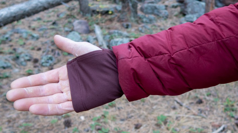 cotopaxi liso top - extra long sleeves with thumbs loops generously cover over the...