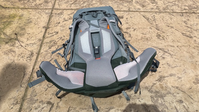 deuter aircontact core 60+10 sl for women - the cushioning of the back panel is ultra-comfy, but also...