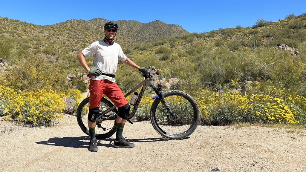 leatt mtb trail 1.0 shorts - the trail 1.0 is a feature packed short that is priced to move...