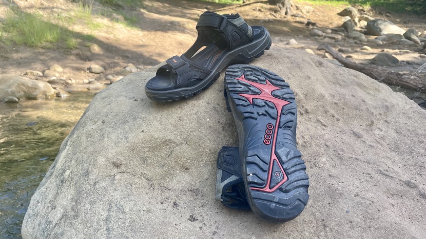 ecco yucatan - truly an underrated "dad-sandal" that looks like a dad sandals but...