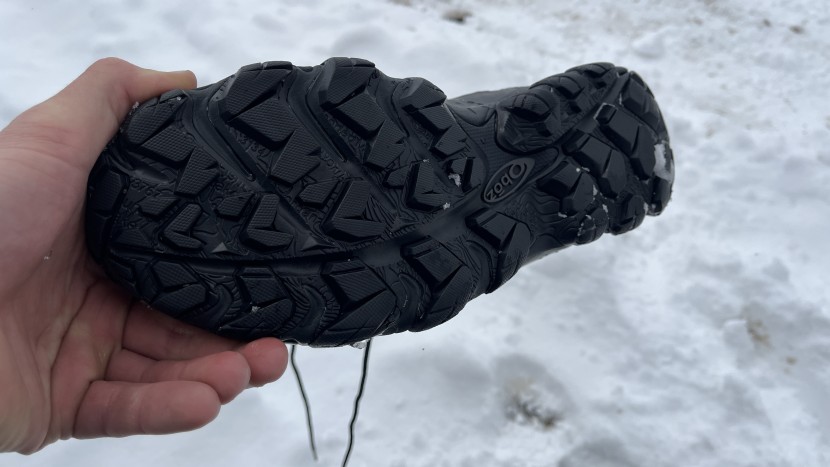 oboz bridger 10" insulated - the sole lugs aren't deep enough or aggressive enough for good...