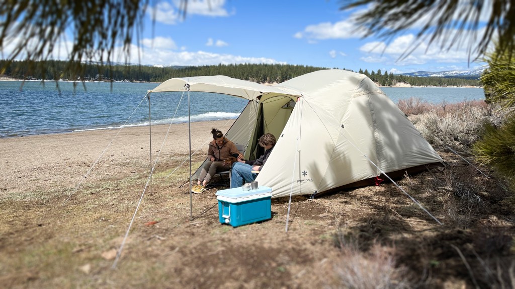 snow peak alpha breeze - the alpha breeze with the awning upgrade activated.