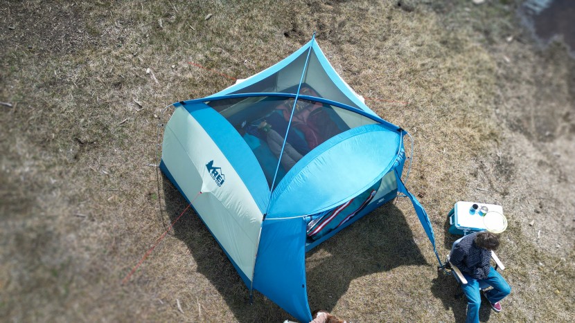 rei co-op skyward 4 - a good view of the open top found on the skyward 4.