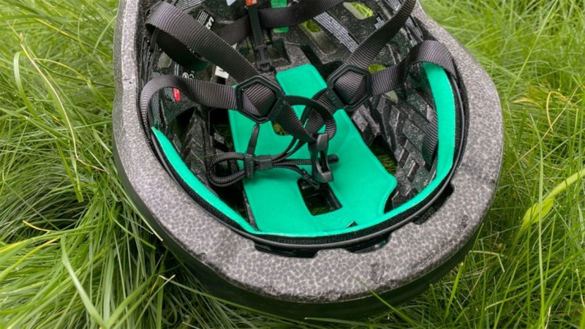 lazer tonic kineticore - looking at the front of the helmet, you can see a few of the dings...