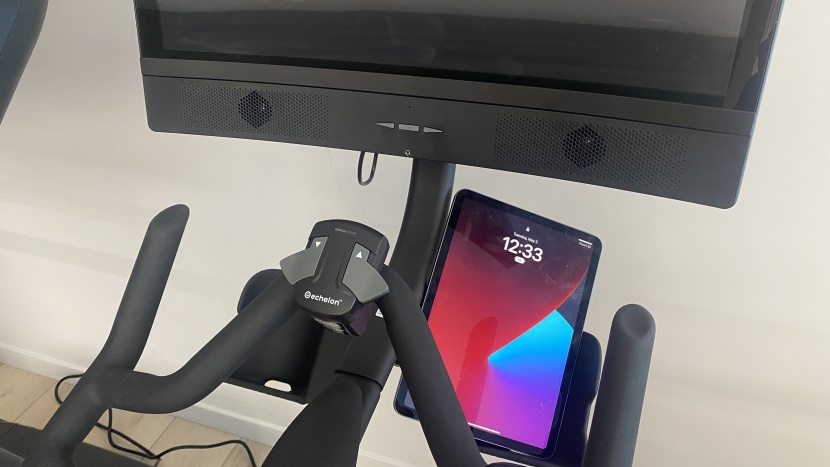 echelon connect ex-8s - there isn't a good way to bring your own entertainment on the ex-8s