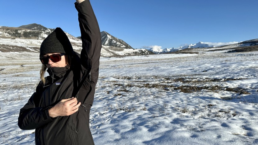 patagonia insulated powder town for women - wide, open pit zips are an extra layer of airflow when the going...