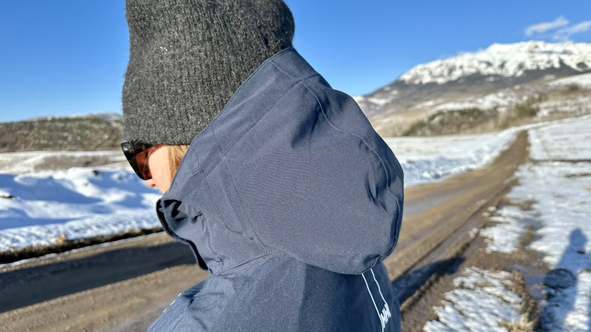 helly hansen alphelia lifaloft insulated - a high collar and large, helmet compatible hood keep out snow and...