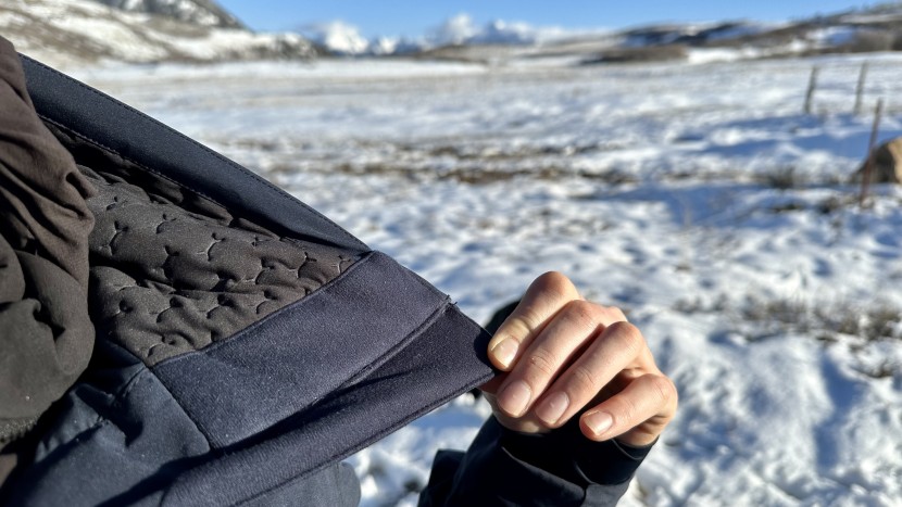 helly hansen alphelia lifaloft insulated - the quilted insulation on the collar is an extra level of insulation...