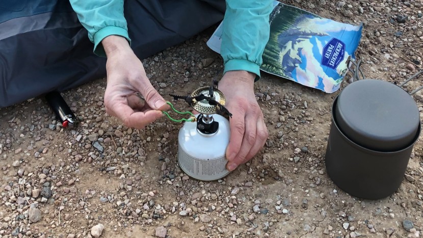 optimus crux lite - the regulator knob curves around the stove body when stored away...