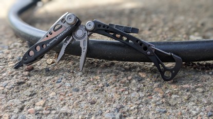 Lead photo for Leatherman Skeletool CX