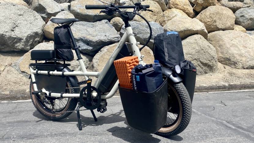 specialized globe haul st - camping bike? why not! all the gear and room for a passenger.
