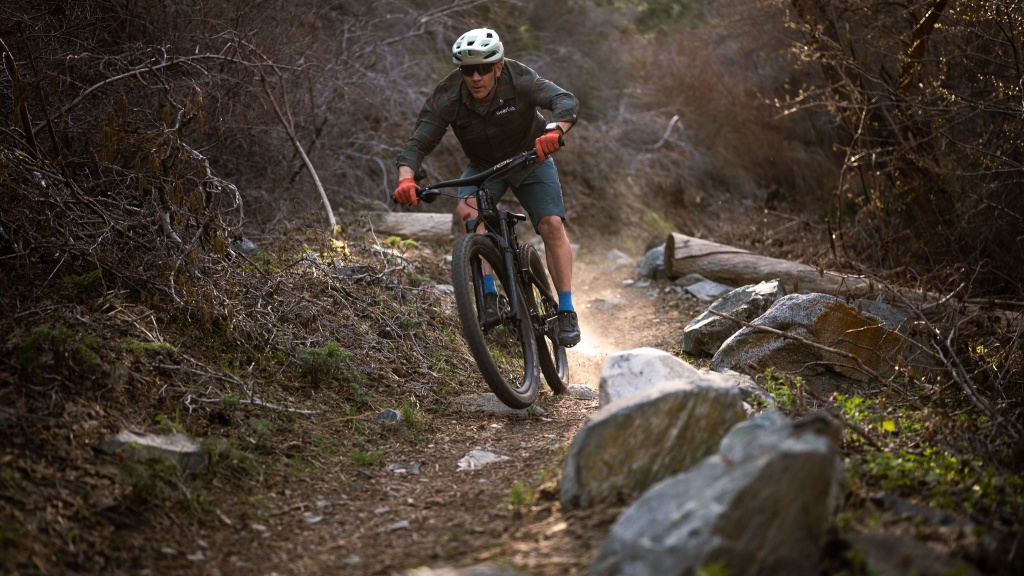 trek fuel ex 9.8 gx axs gen 6 - keep it warm in the garage, feed it fresh trails.