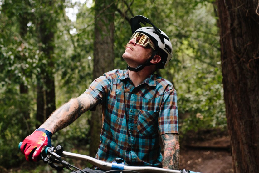 cycling sunglasses - the smith pursuit offers ample coverage for protection in all...