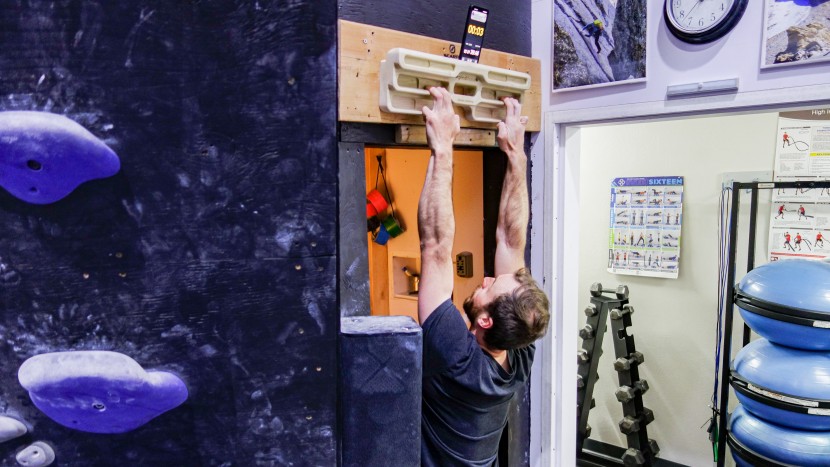 hangboard - rob scrivner, dpt, testing out how comfortable it is to 3 finger...