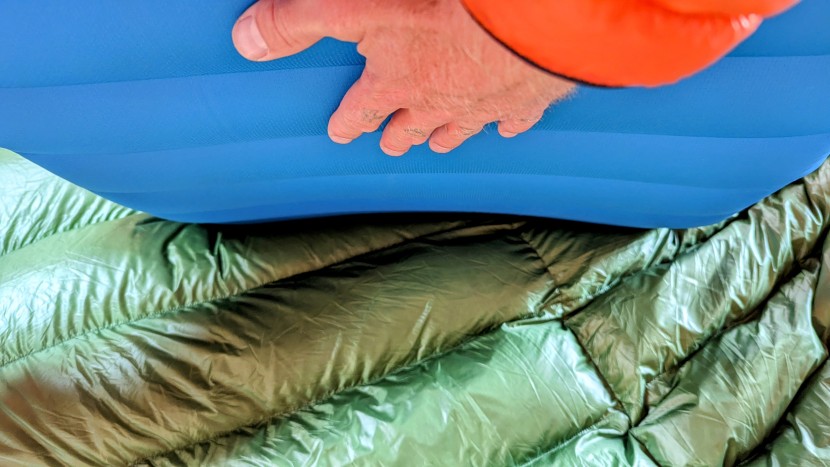 nemo quasar 3d insulated - the quasar is slightly lower in the middle to cradle you in the...