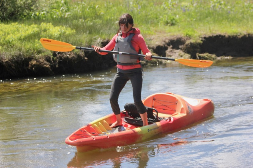 perception hangtime - the wide flat deck pad was comfortable to stand on and remarkably...