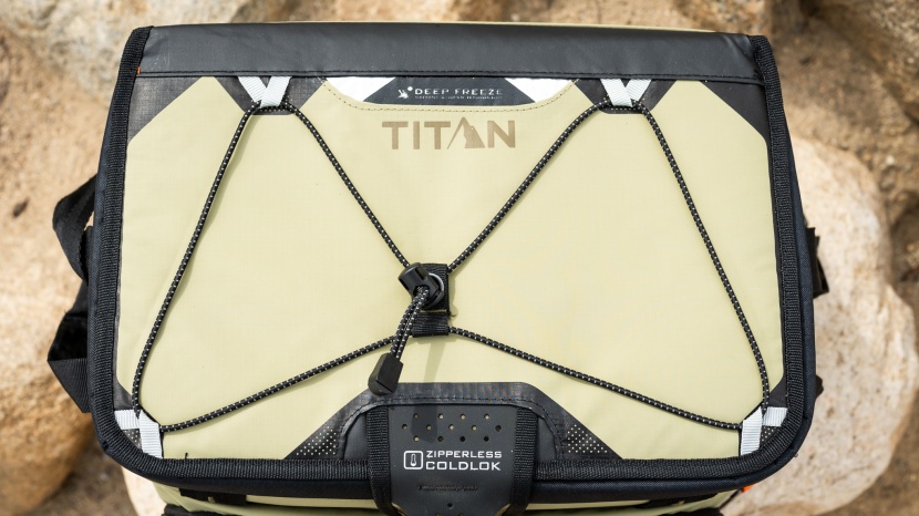 arctic zone titan deep freeze 30 - the deep freeze 30 has a bungee cord over its lid, which is a great...