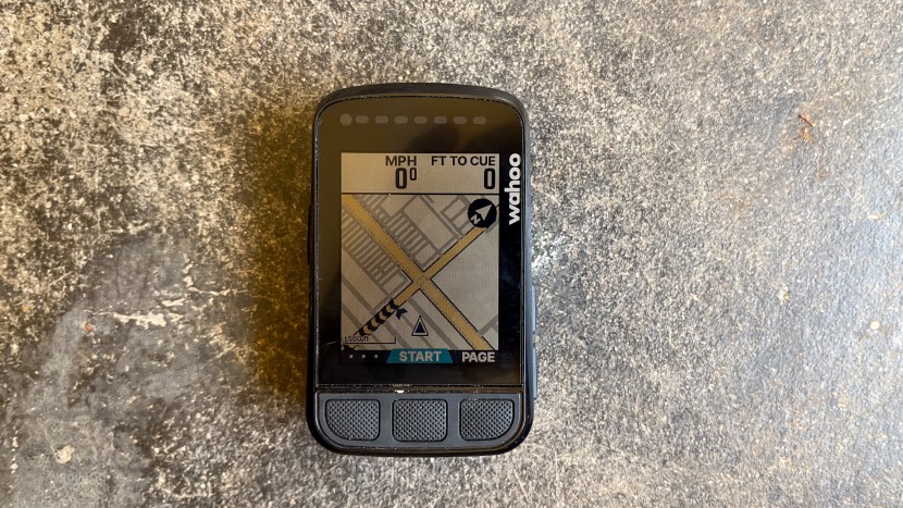 wahoo fitness elemnt bolt v2 - the easy to read maps are great on every road or trail and come with...