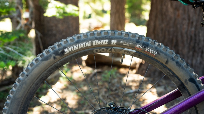 mountain bike tires - the minion dhr is a rugged, dependable tire with reliable grip.