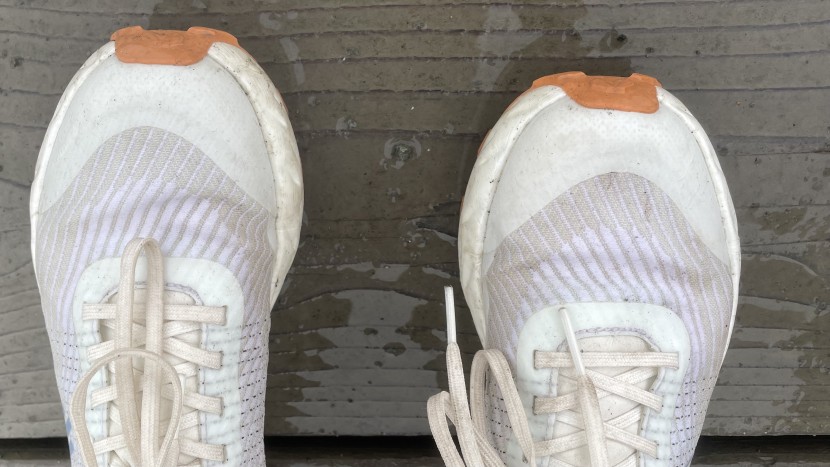 nnormal kjerag for women - the thinner-than-average upper of the kjerag did a surprisingly good...