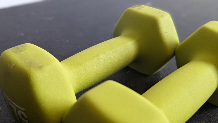 these hand weights are comfortable, easy to use, and don't take up...