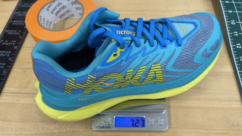 hoka tecton x 2 for women - this shoe feels light and is light, impressive for all the stability...