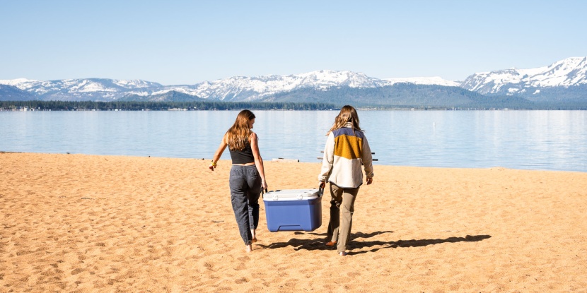 coleman classic series 52 - the coleman is a great size to hold onto perishables for you and a...