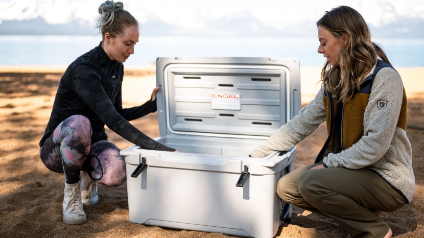 engel 65 - the engel is easy to dig around in thanks to its low, wide shape.