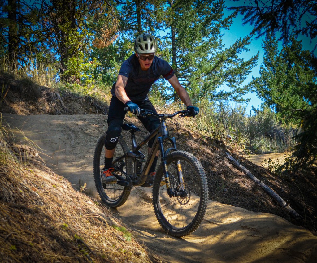 fox racing launch pro d3o - when the speeds get fast and the jumps get big, the launch d3o pro...