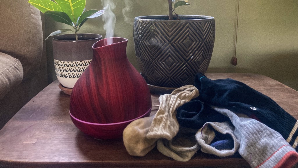 socks women - we tested the breathability of each pair using a diffuser to measure...