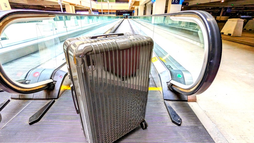 rimowa essential check-in l - looking good, and knowing you're looking good are two different...