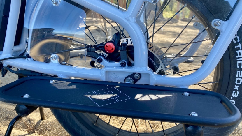 lectric xpedition - the running boards on the lectric xpedition install without tools...