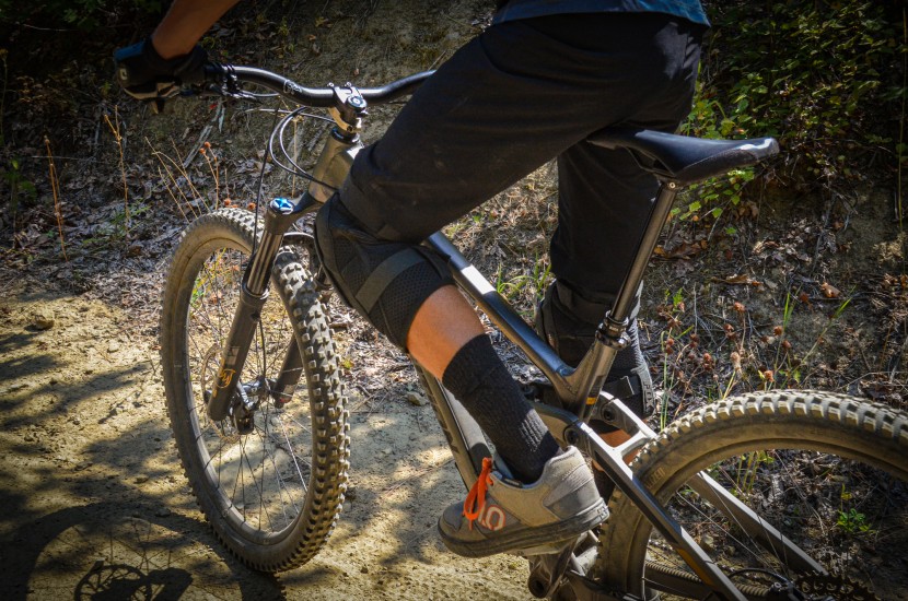 bikeyoke revive 2.0 - the 213mm of travel is wonderful. that said, only taller riders will...