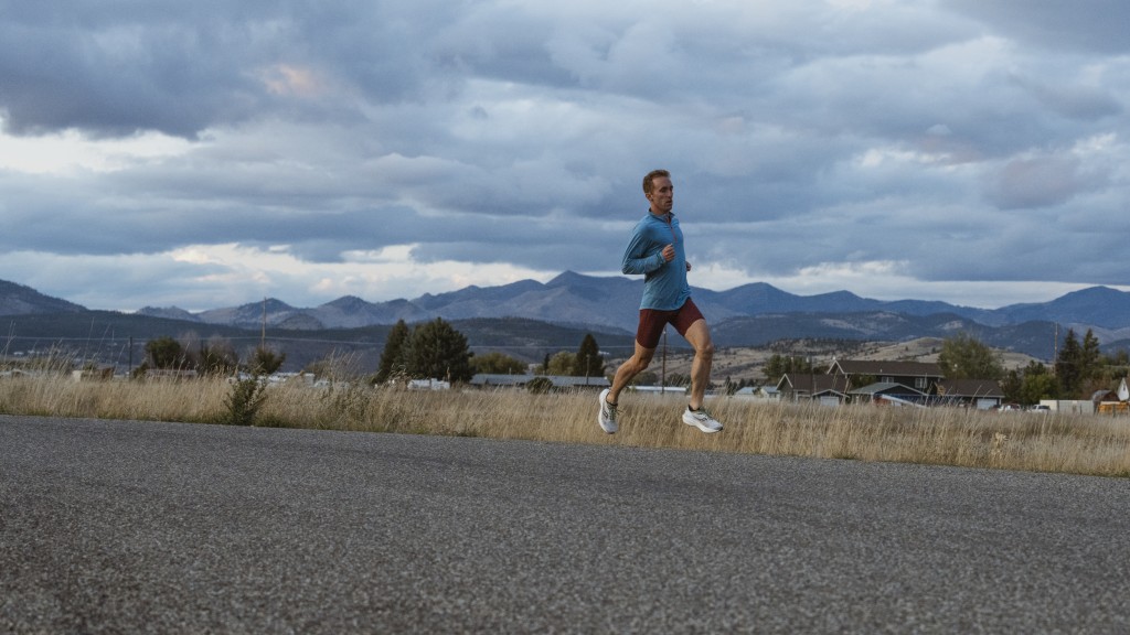 saucony triumph 21 - the saucony triumph 21 is great as a recovery run shoe when we're...