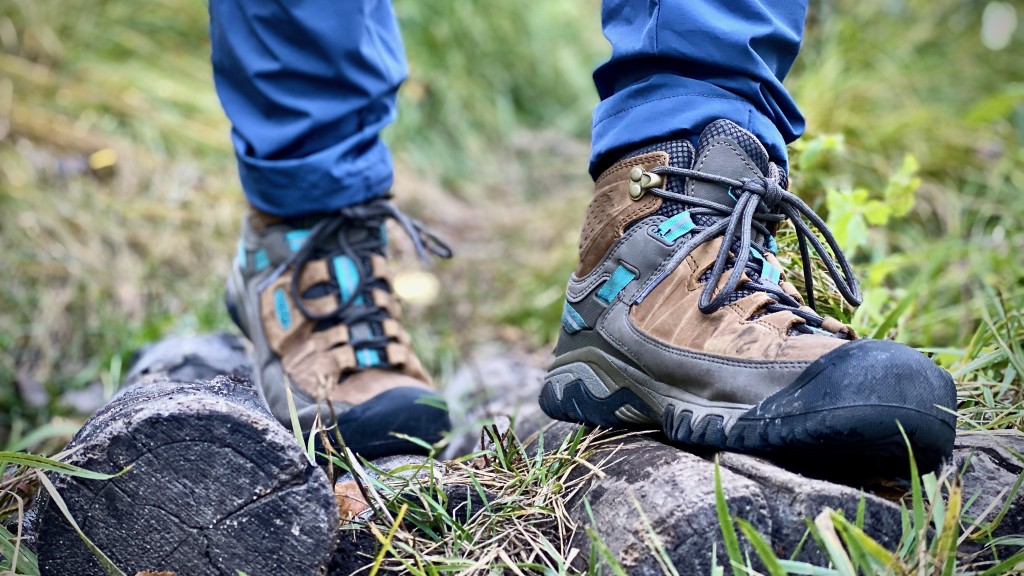 keen targhee iii mid for women - a more traditional leather hiking boots that offers comfort for...