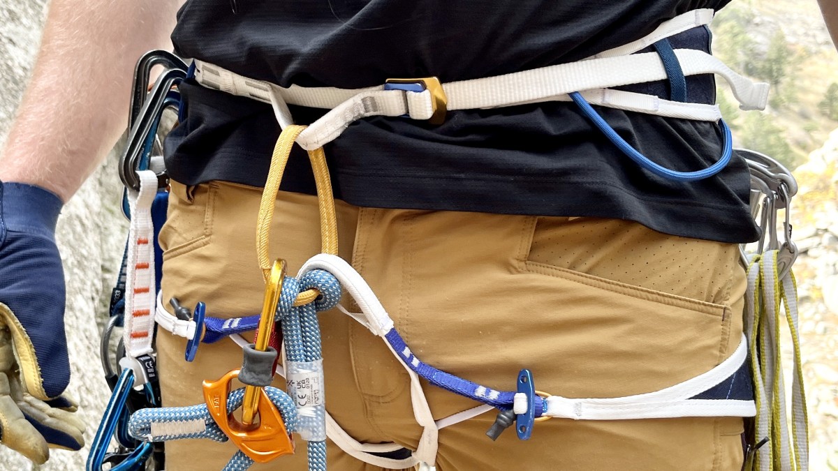 Blue Ice Choucas Pro Review (The Blue Ice Choucas Pro climbing harness.)