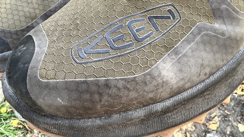 keen zionic waterproof mid - the tpu coating on these boots began to come apart over time, and...