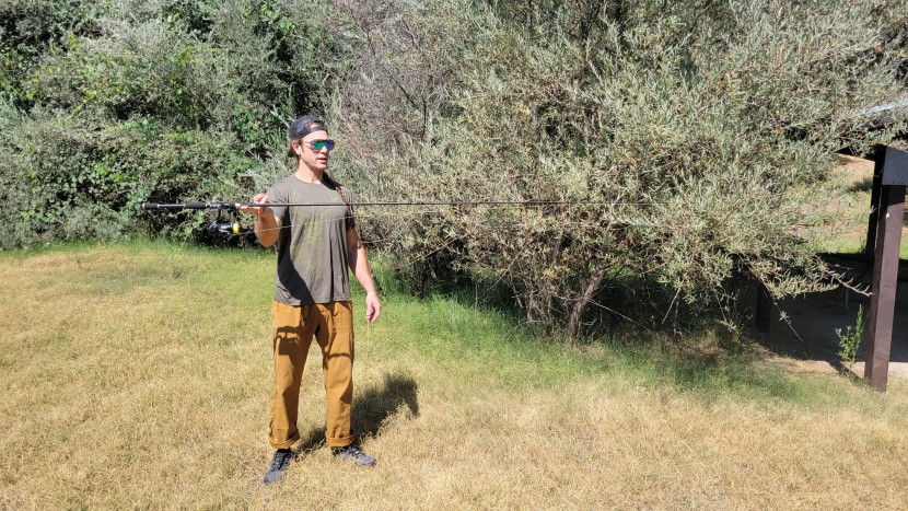 fishing rod - testing the balance of the kastking perigee ii with reel. this...