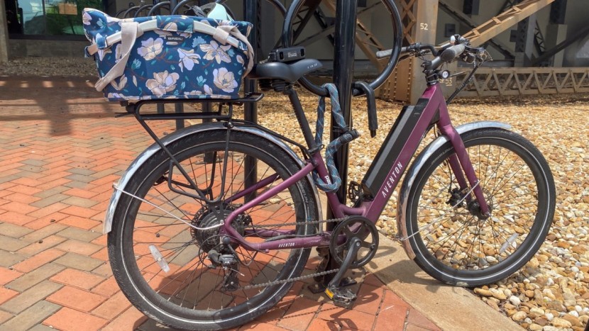 abus ivera 7210 - we were able to use the ivera to lock our ebike to this bike rack...