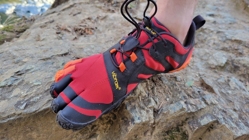 barefoot shoes men - the vibram v-trail 2.0 is built with toe dexterity in mind. the...