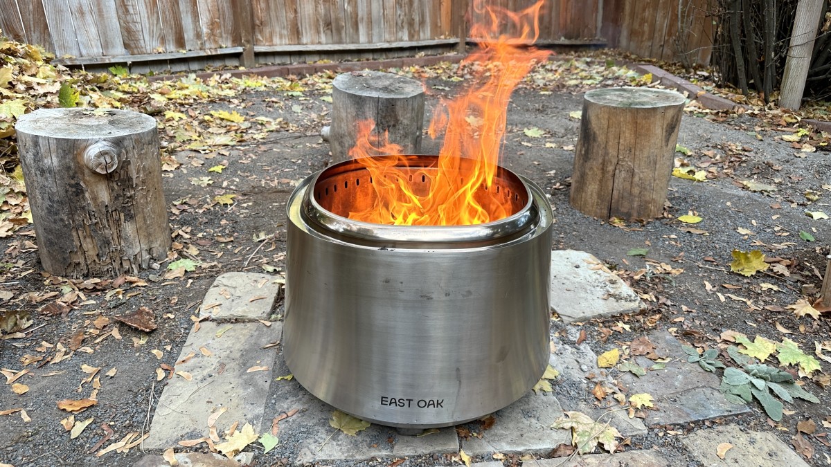 East Oak Smokeless Review (A clean and hot fire from the East Oak.)