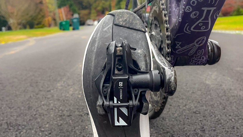 road bike pedals - the unique carbon leaf spring design in this pedal is excellent, we...