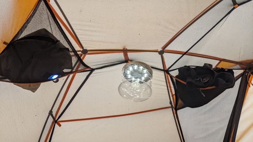 the larger triangular pockets in the ceiling work better to store...