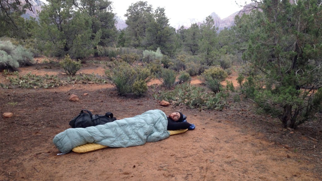 therm-a-rest vesper 32 - testing out the vesper 32 while cowboy-camping in the southwest utah...
