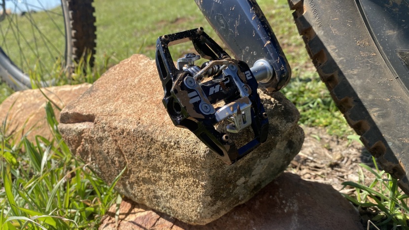 bike pedals - this is one of our top picks for a clipless pedal, it has great...