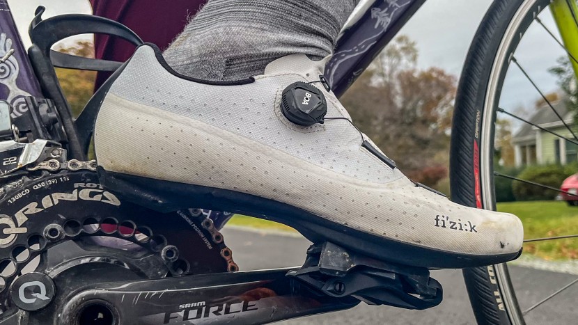 bike pedals - road bike pedals require a shoe that can accommodate the cleat.