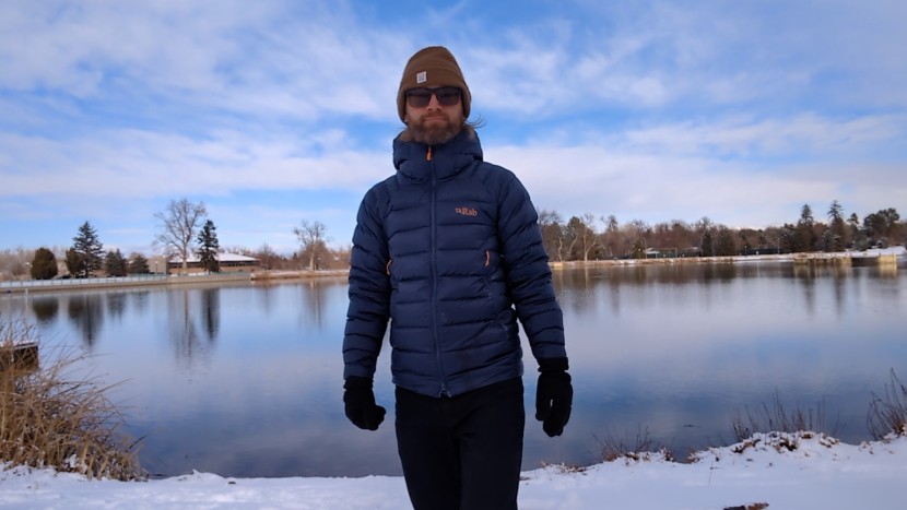 rab electron pro - the electron pro has larger baffles on the front of the jacket to...