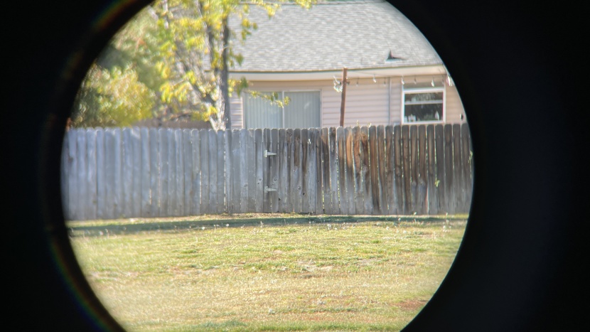 vortex diamondback hd 8x28 - recording visible fence boards in our field of view testing.